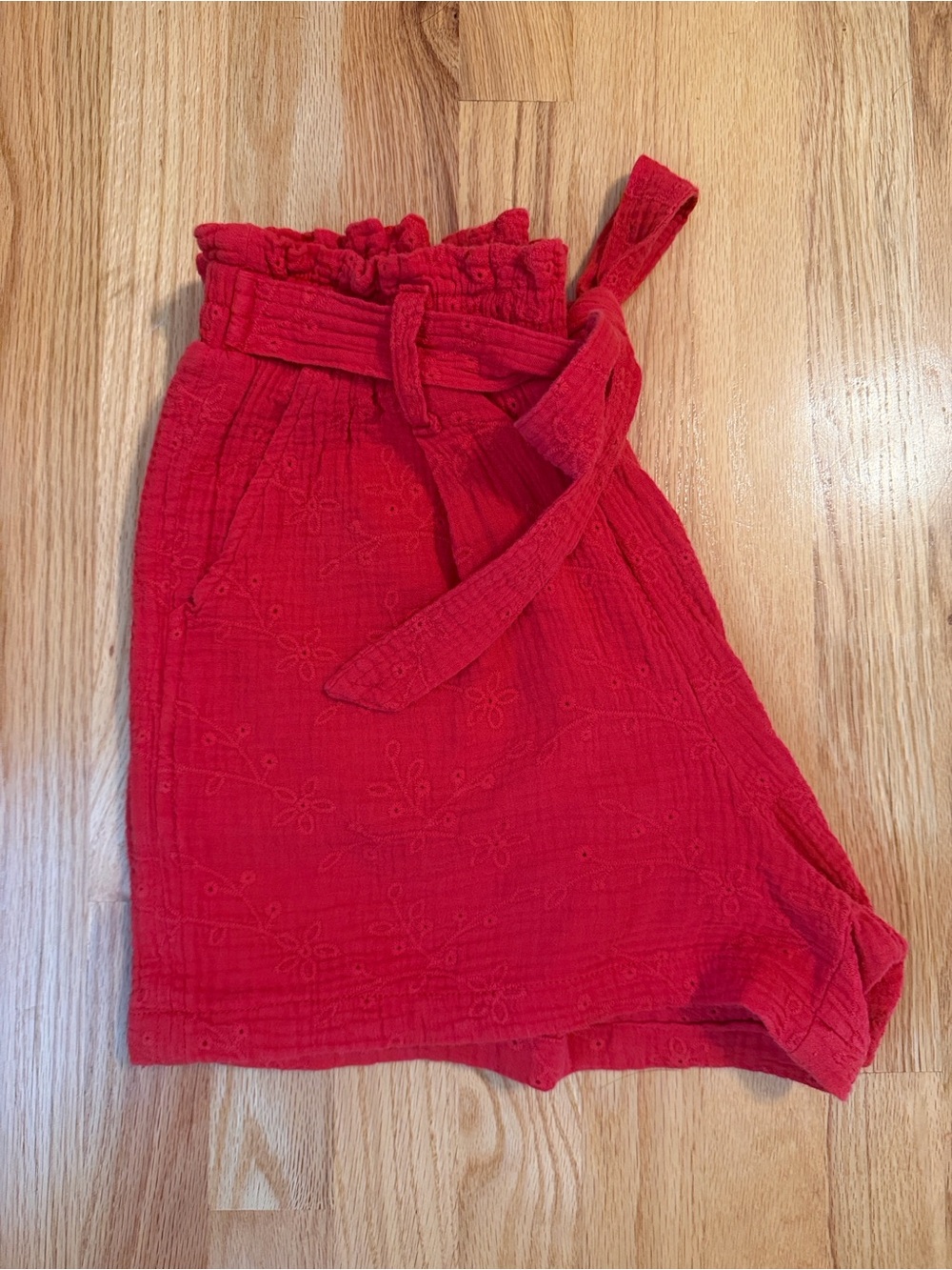 Knox Rose Red High-Waist Tie-Belt Shorts - Picture 5 of 6
